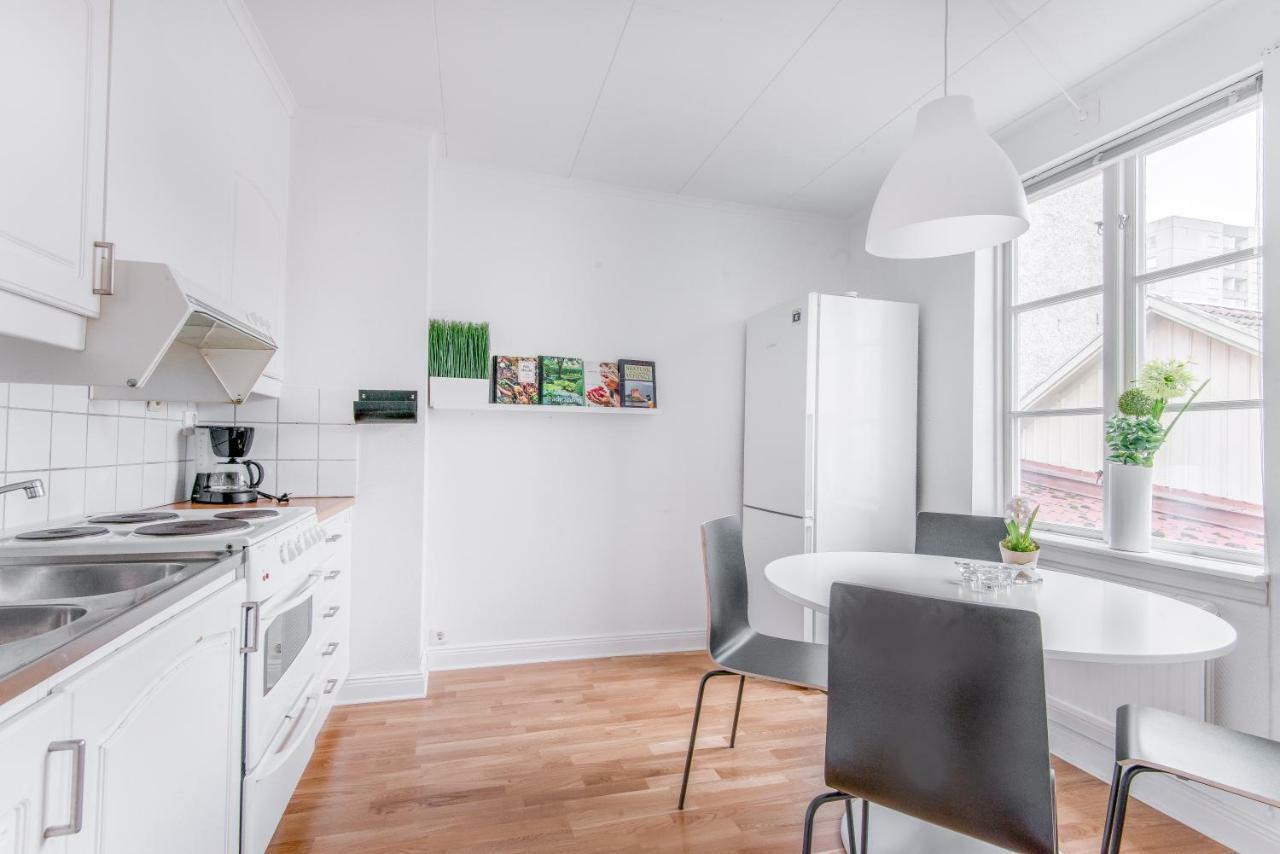 City Apartments In Йоншьопинг Екстериор снимка